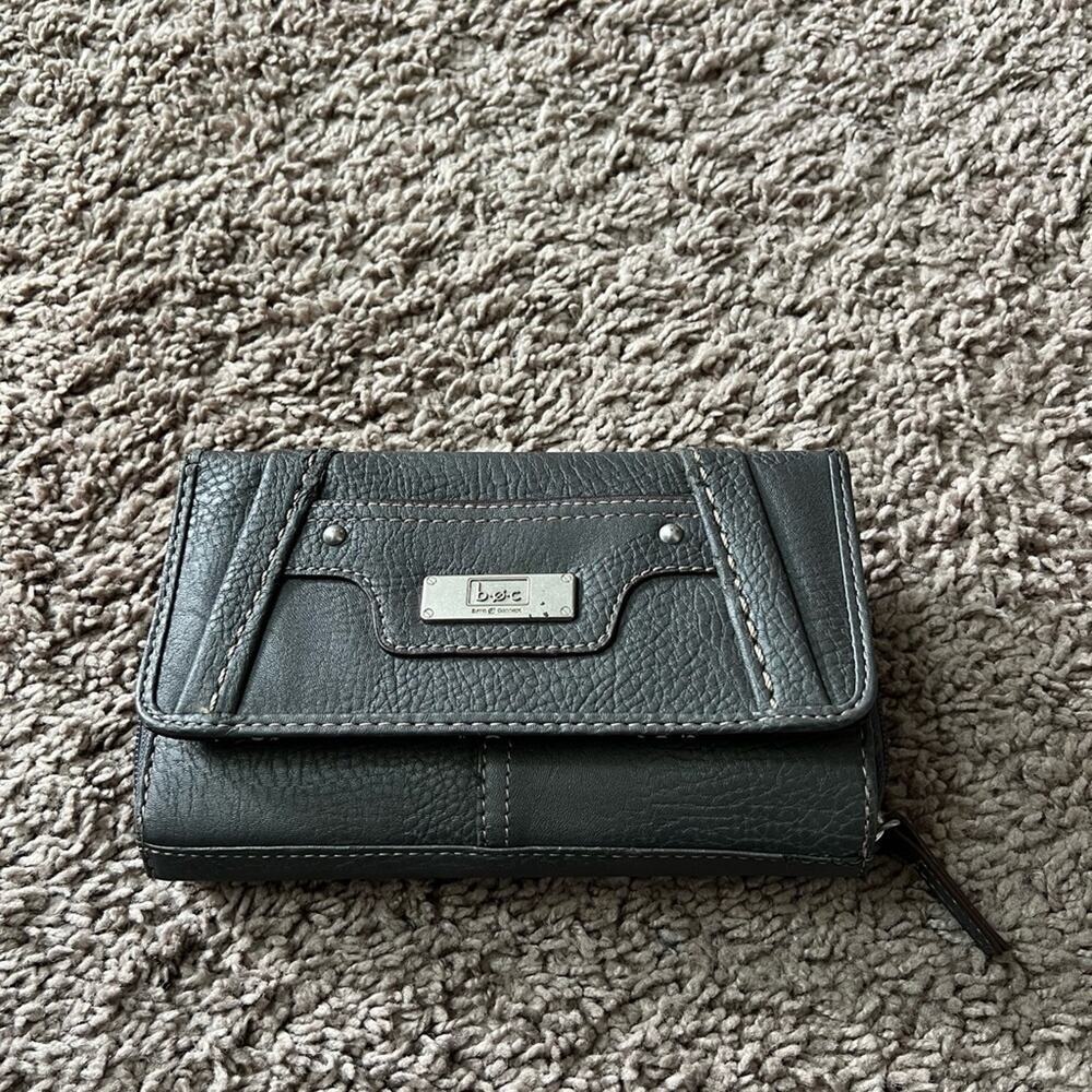 BOC Born Of Comfort Gray Wallet